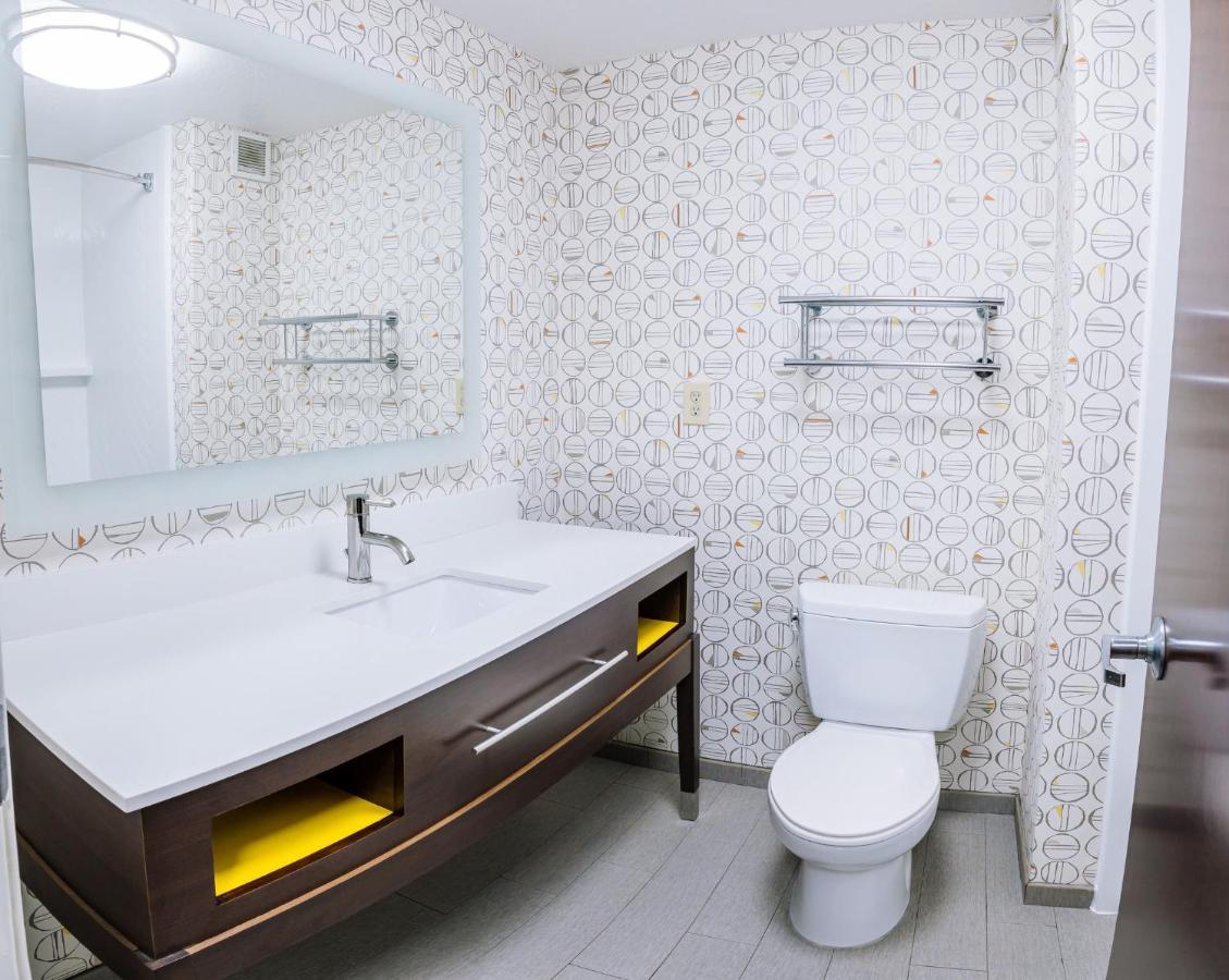 Holiday Inn Hotel & Suites Stockbridge-Atlanta I-75 By Ihg Dış mekan fotoğraf