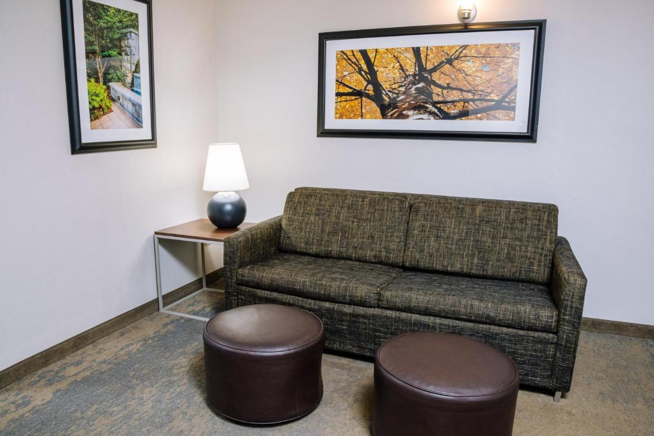 Holiday Inn Hotel & Suites Stockbridge-Atlanta I-75 By Ihg Dış mekan fotoğraf